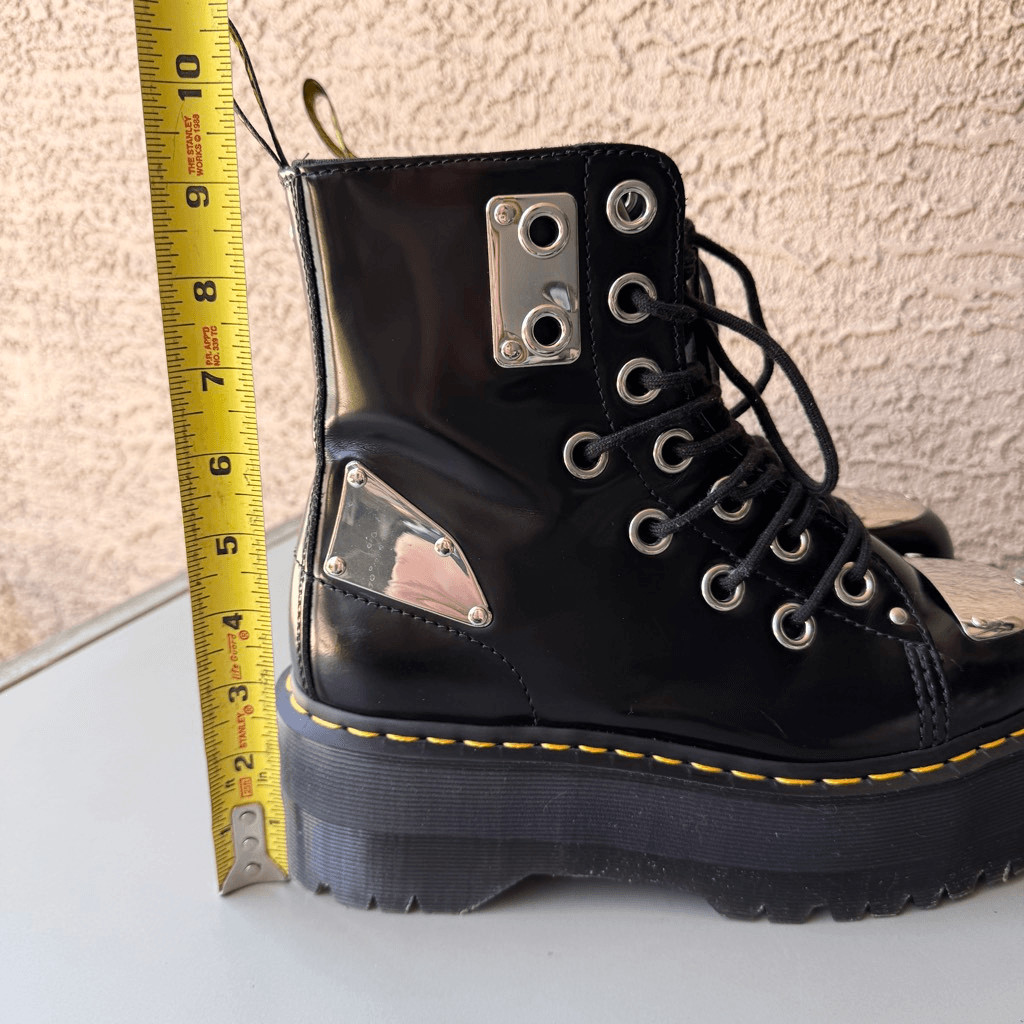 Dr. Martens Jadon Max Rebel Platform Boots Womens 10 Metal Plate Black Leather
