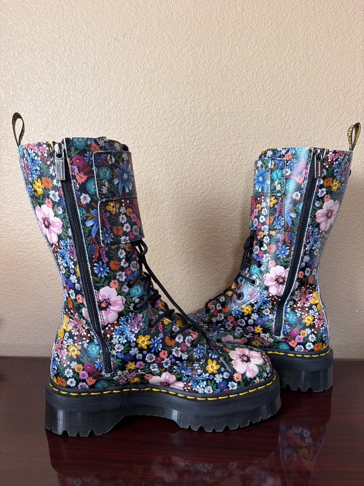 Dr. Martens Jagger Wanderlust Floral Leather Platform Boots Women’s US 10 No Box