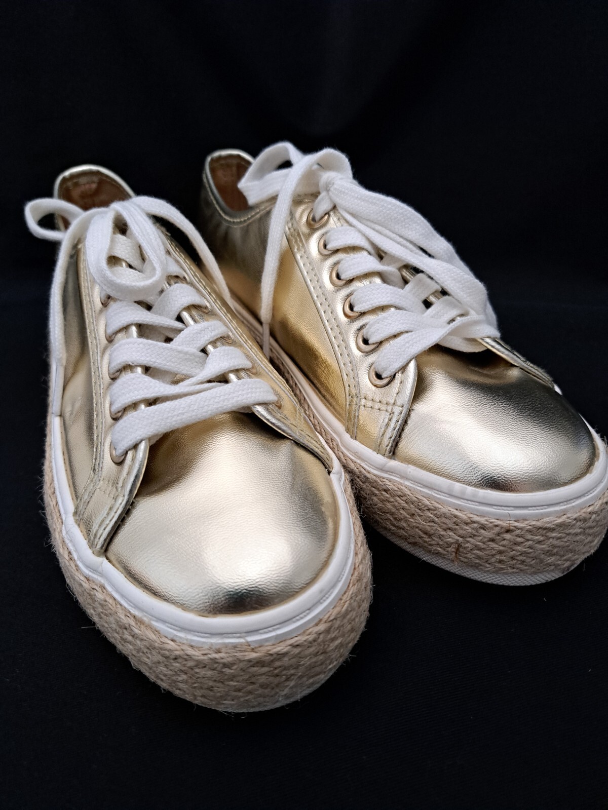 Michelle McDowell Gold Cruz Sneakers Size 8 Tennis Shoe Faux Leather Vegan Disco