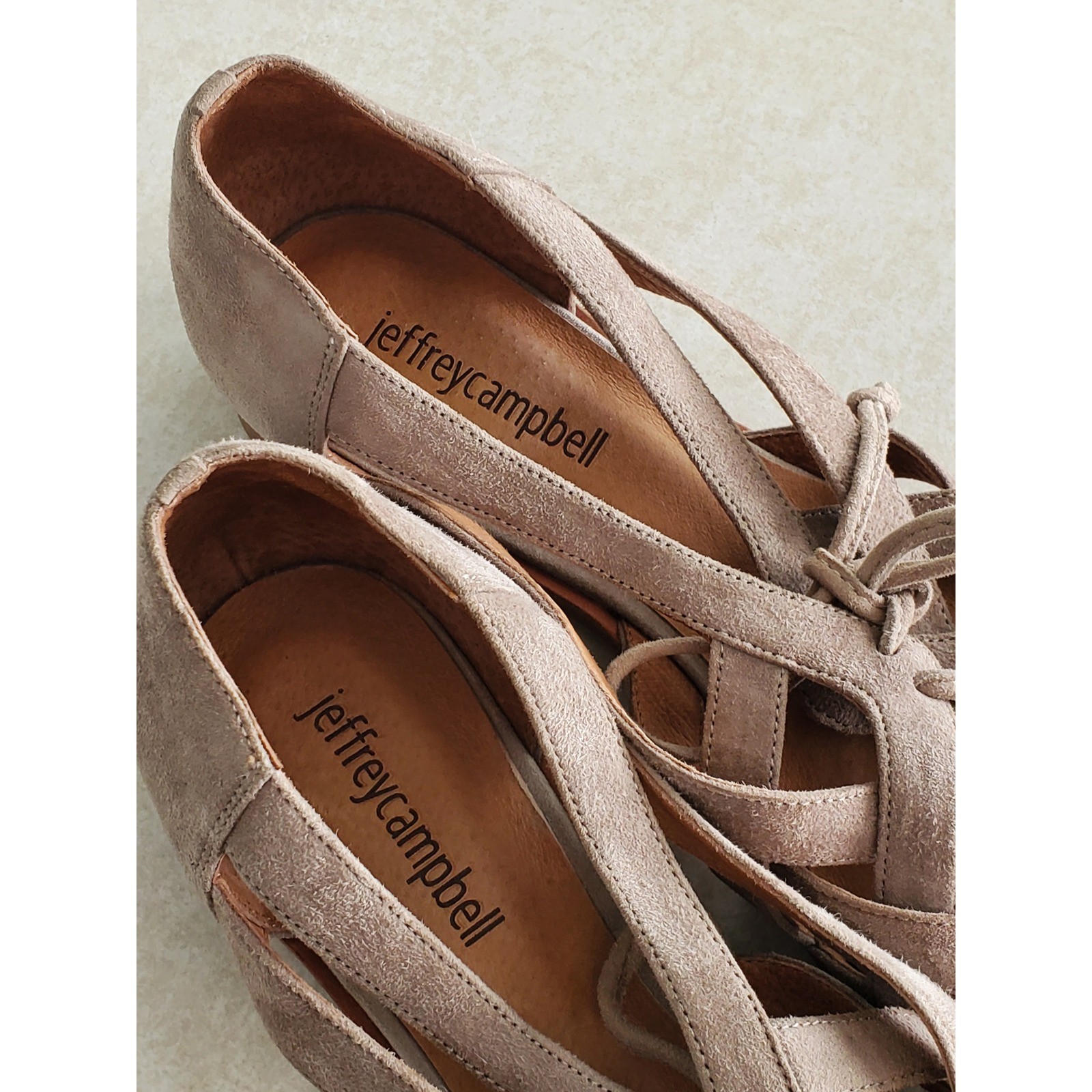 Jeffrey Campbell Canela Flats Taupe Suede Woven Huarache Sandals Size 6.5 Boho