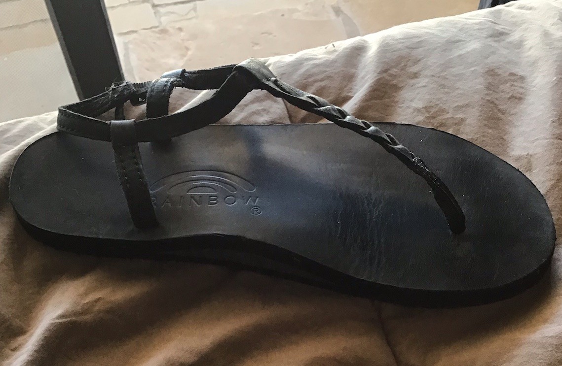 Rainbow Black Braided Leather T-Strap Thong Slip-On Sandals, Size 6