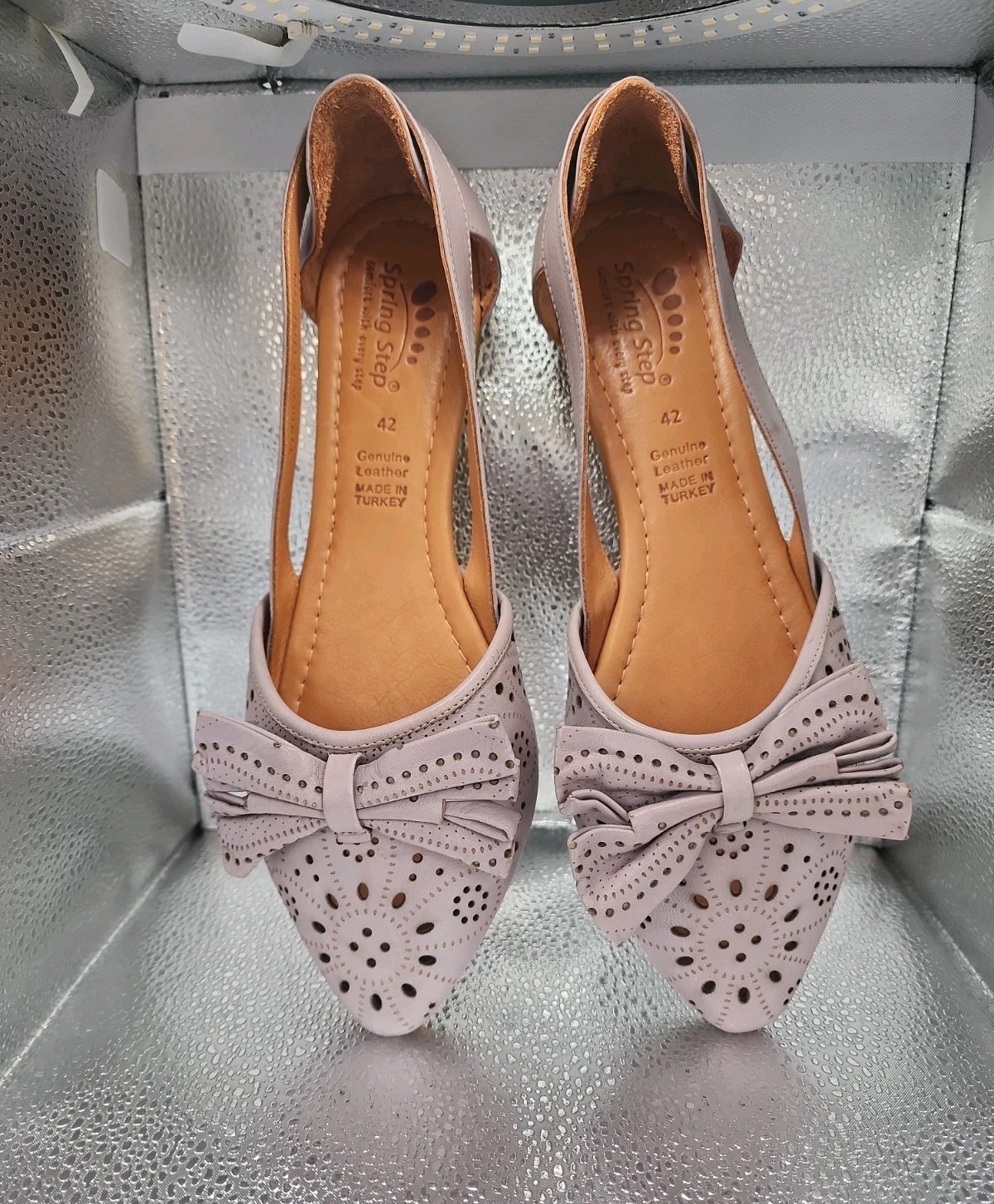 Spring Step Taupe Leather Flats Bow Cut-Outs Pointed Toe Perforated EU 42