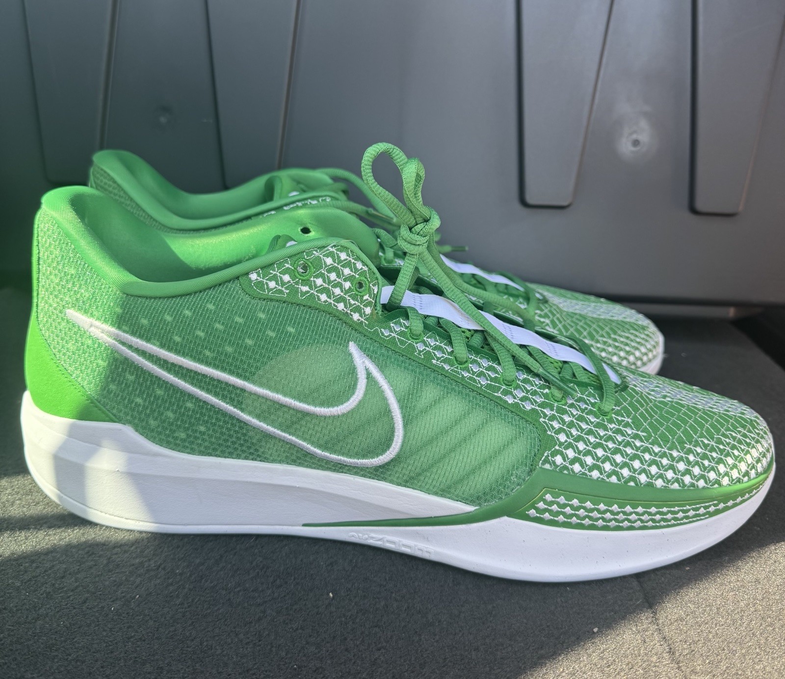 Nike Men’s 18/Women’s 19.5 Sabrina 1 TB Basketball Shoes Apple Green FQ3391-300