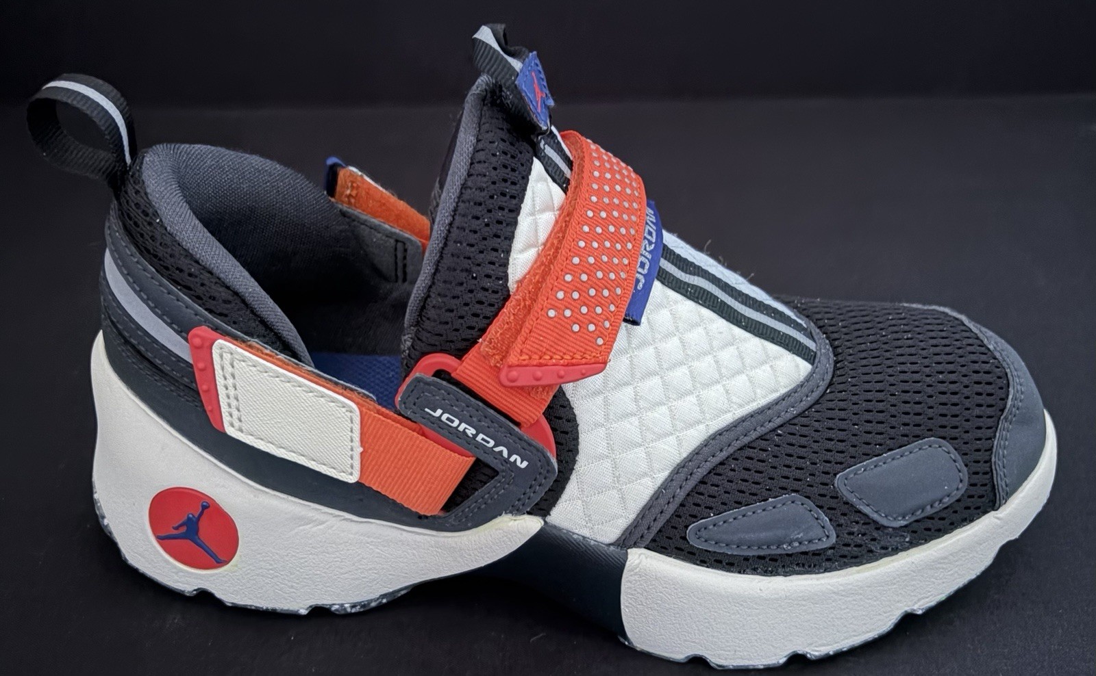 Nike Air Jordan Jordan Trunner LX Rare Air Shoe Women Sz 8.5 Men 7 IM6531-001