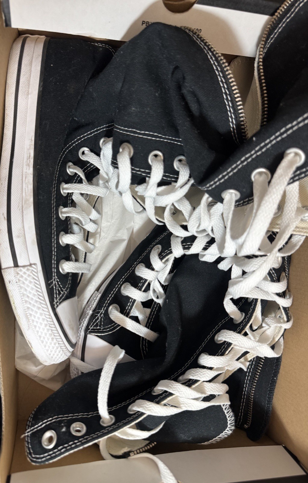 Size 8.5 – Converse Chuck Taylor All-Star Hi Black 553365C