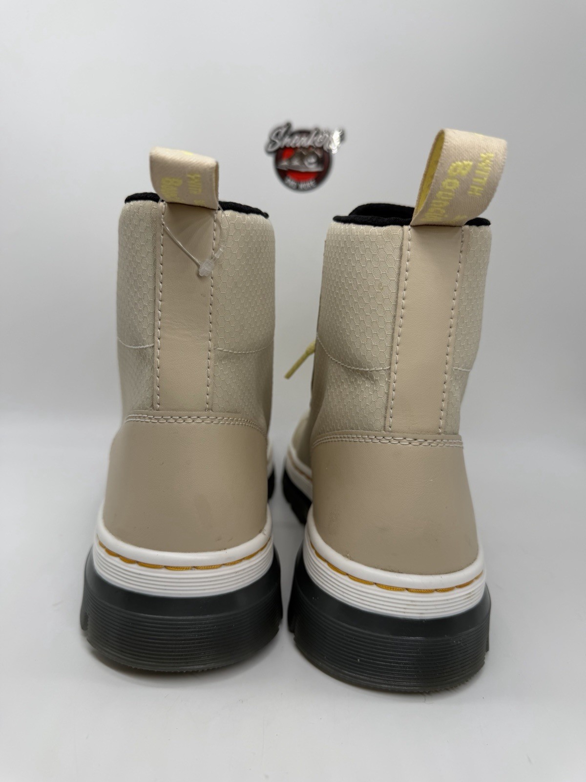 Dr. Martens Women’s Combs Eyelet Combat Boots Parchment Beige Tan 1460 Size 9