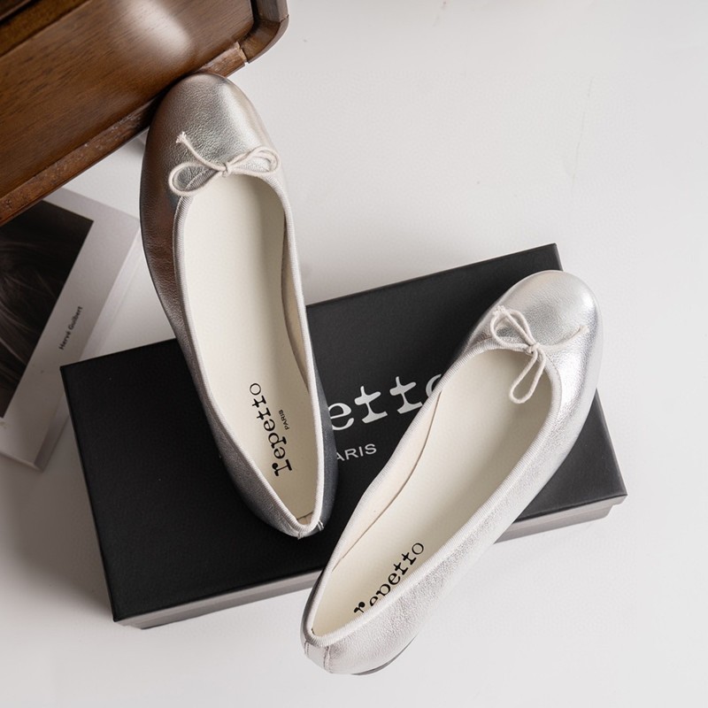 Repetto Ballet Shoes Flats Classic Patent Leather, Soft , Round Head Shoes