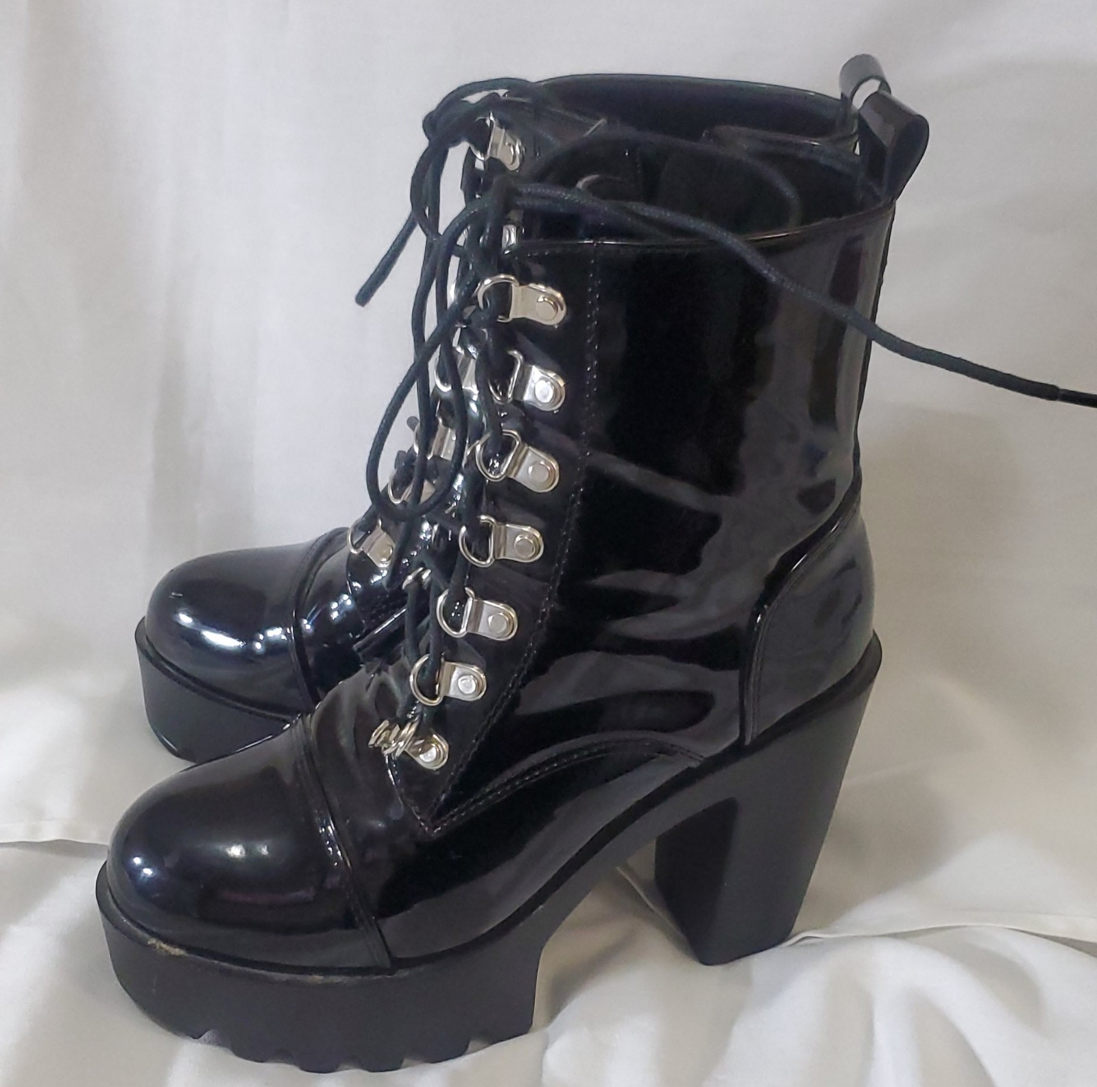 Unbranded Size 6 EUR 37 Latex Zip Lace Boots 4″ Heels Black Goth See Pictures