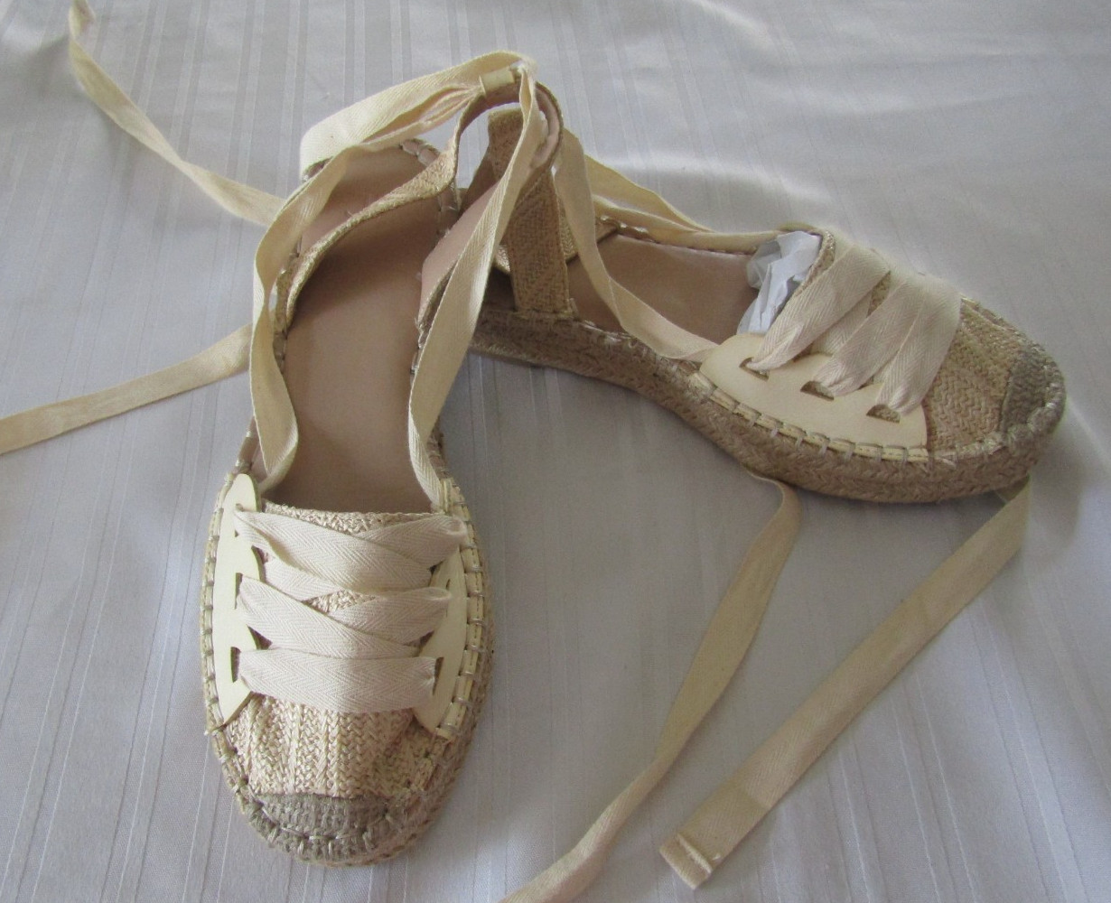 Womens JustFab Shirley Espadrilles Ankle strap Sandals/Natural 10 Ecofriendly