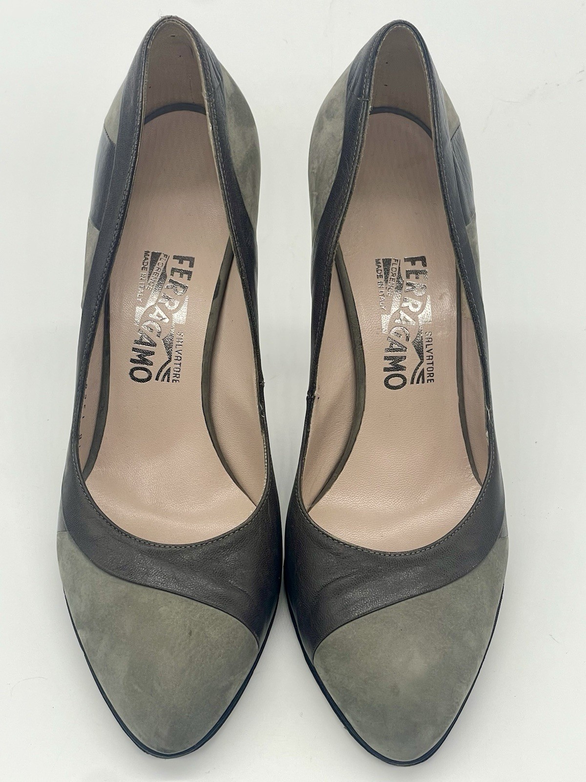 Salvatore Ferragamo Gray Italian Leather Heels Sz 9 Shoes Pumps Designer