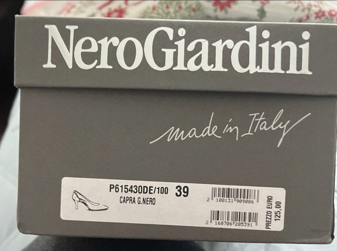 Women’s Nero Giardini Pumps