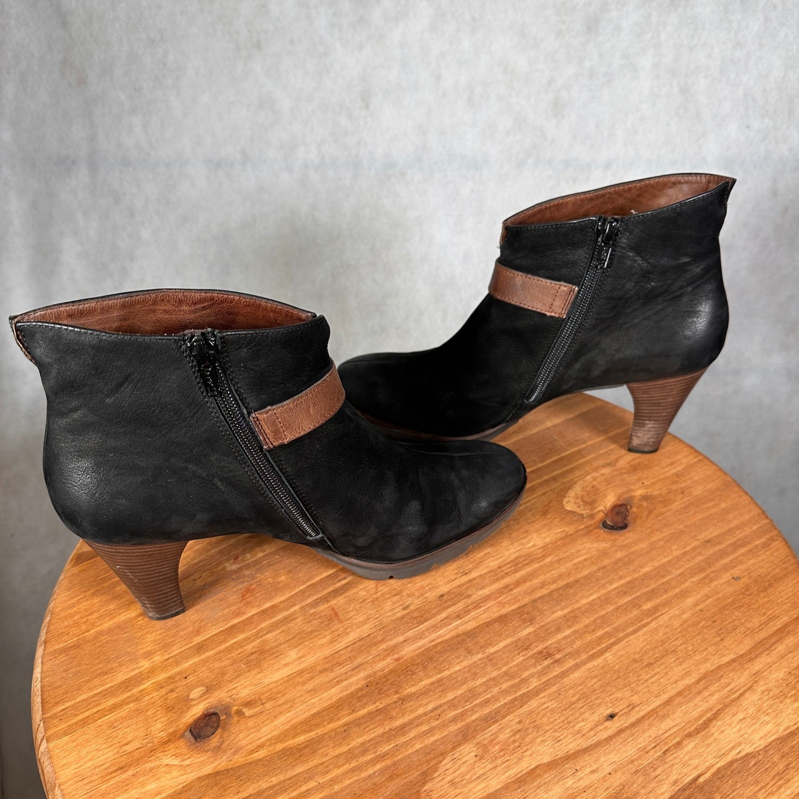 Paul Green Leather Ankle Boots Women 7 Black Brown Good Buckle Side Zip