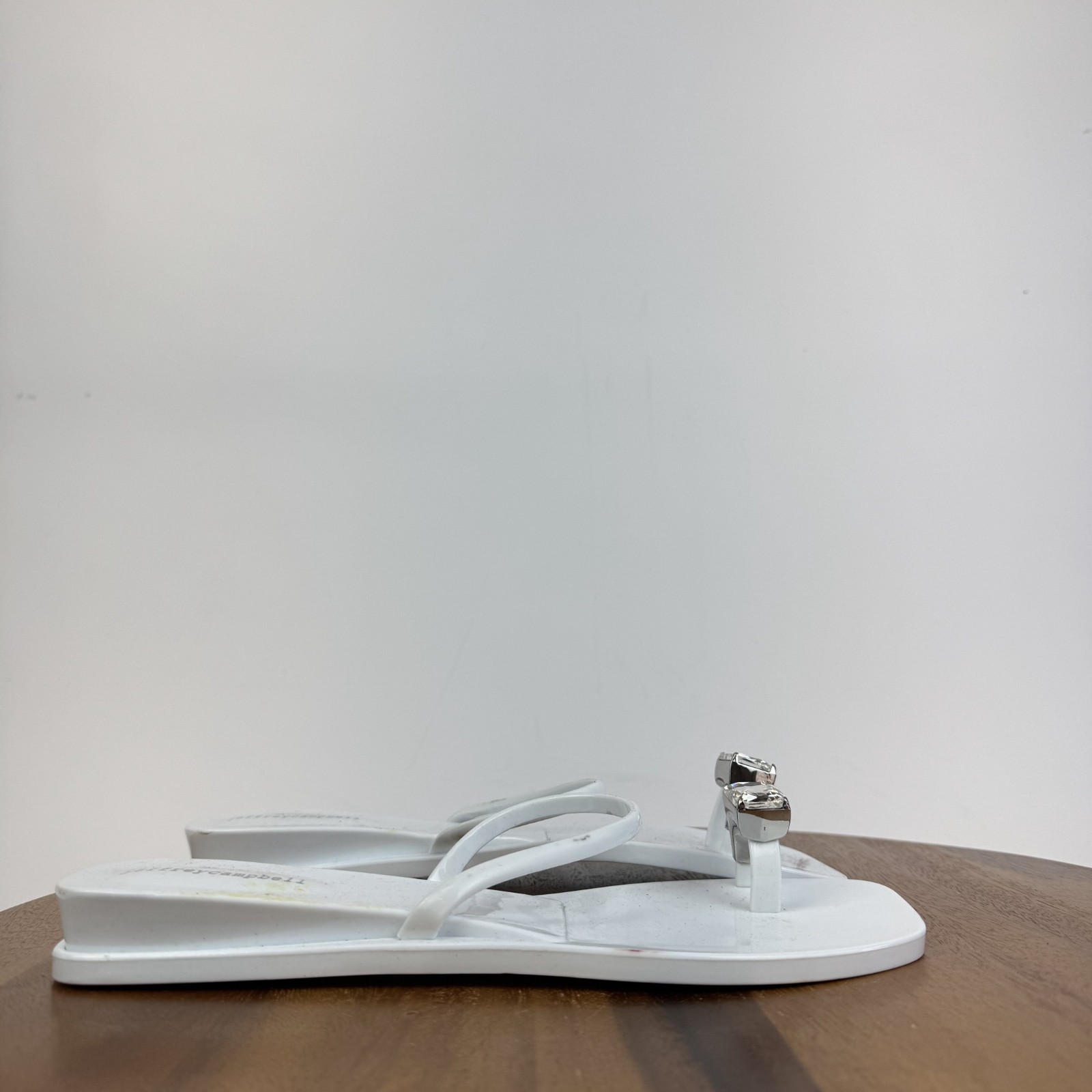 New Womens Jeffrey Campbell Balia Jewel Toe Ring White Wedge Sandals Size 10 M