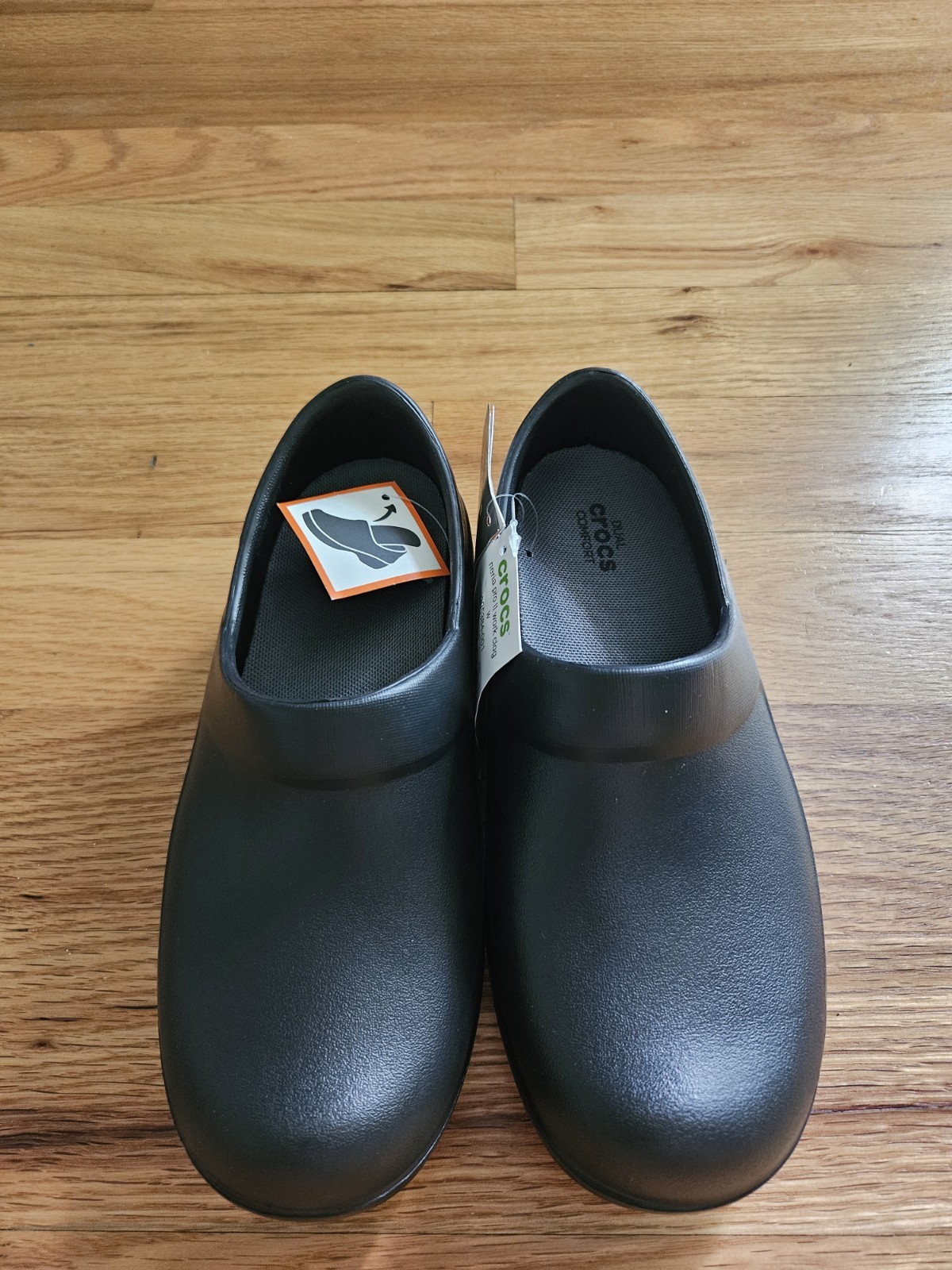 Crocs at Work Clogs Slip On Slip Resistant Work Shoes Neria Pro 2 W Size 6 Black