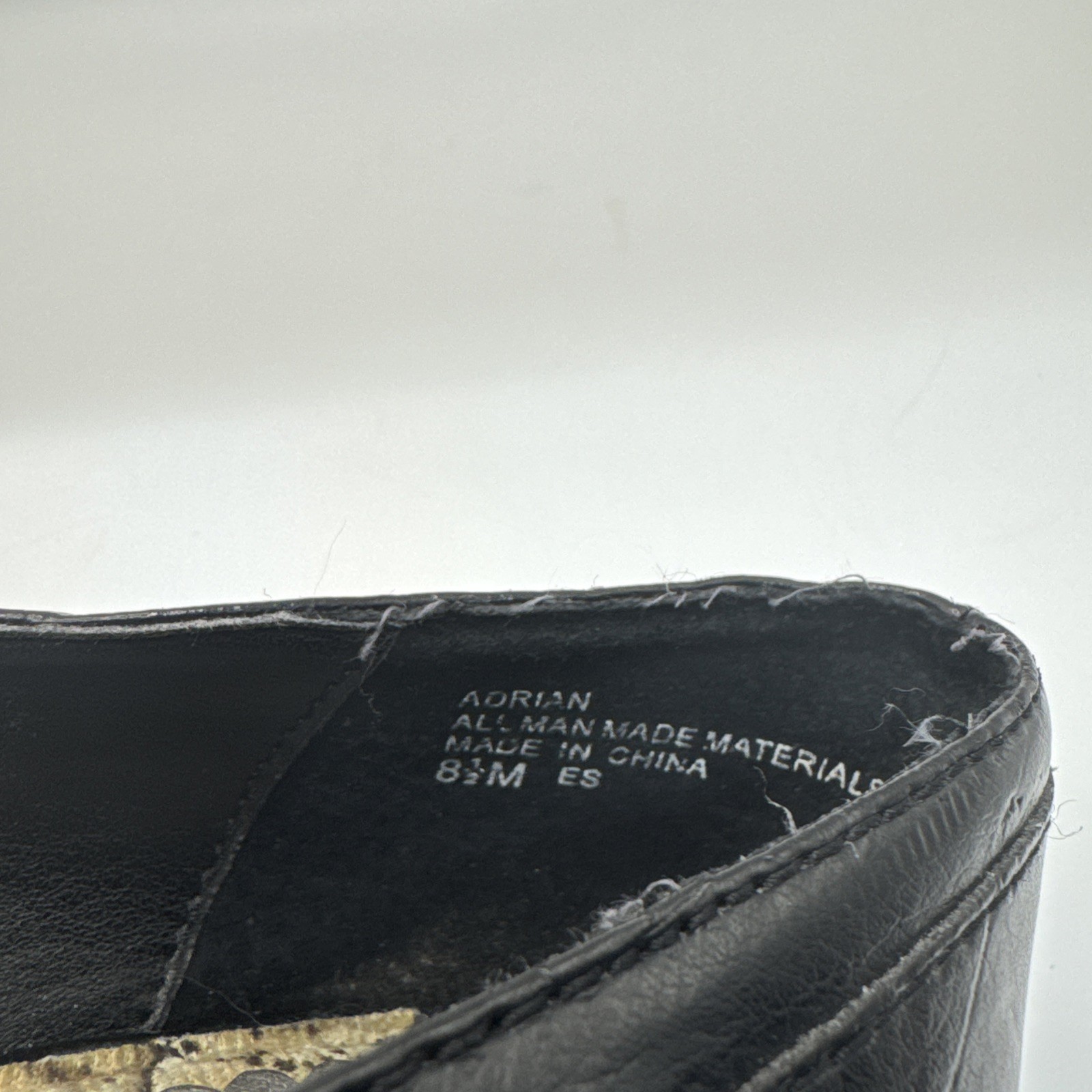 Women’s 8.5 Vintage Y2K 90s 2000s MUDD Black Kitten Heels