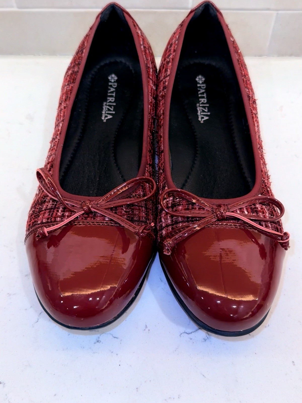 Patrizia Ashlin ballet Flats Size 37/US 6.5-7 Dark Red patent and plaid textile