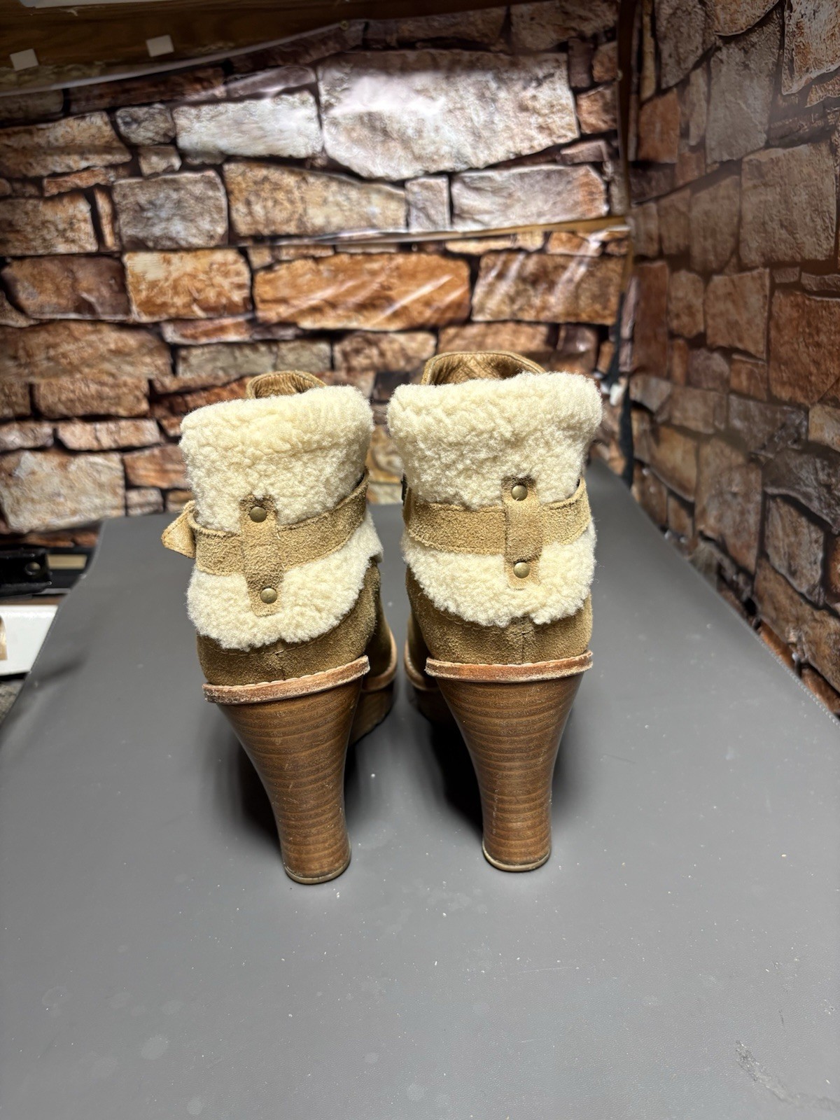 UGG Australia Anais wedge boots Us 8.5