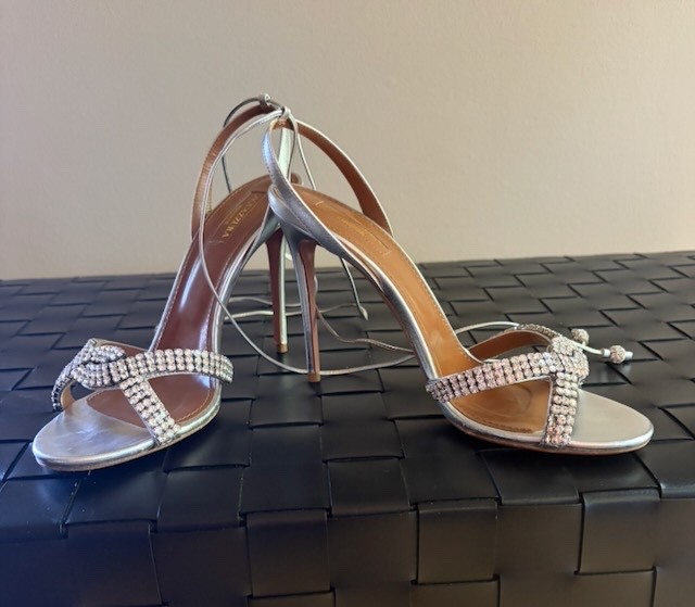 ELEGANT DRESS SANDLE BY AQUAZZURA FIRENZE