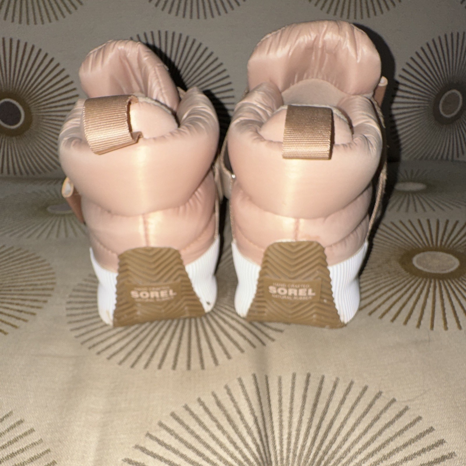 SOREL Out ‘N About Puffy Strap Waterproof Pink Ankle Snow Boots US 9 EU 40