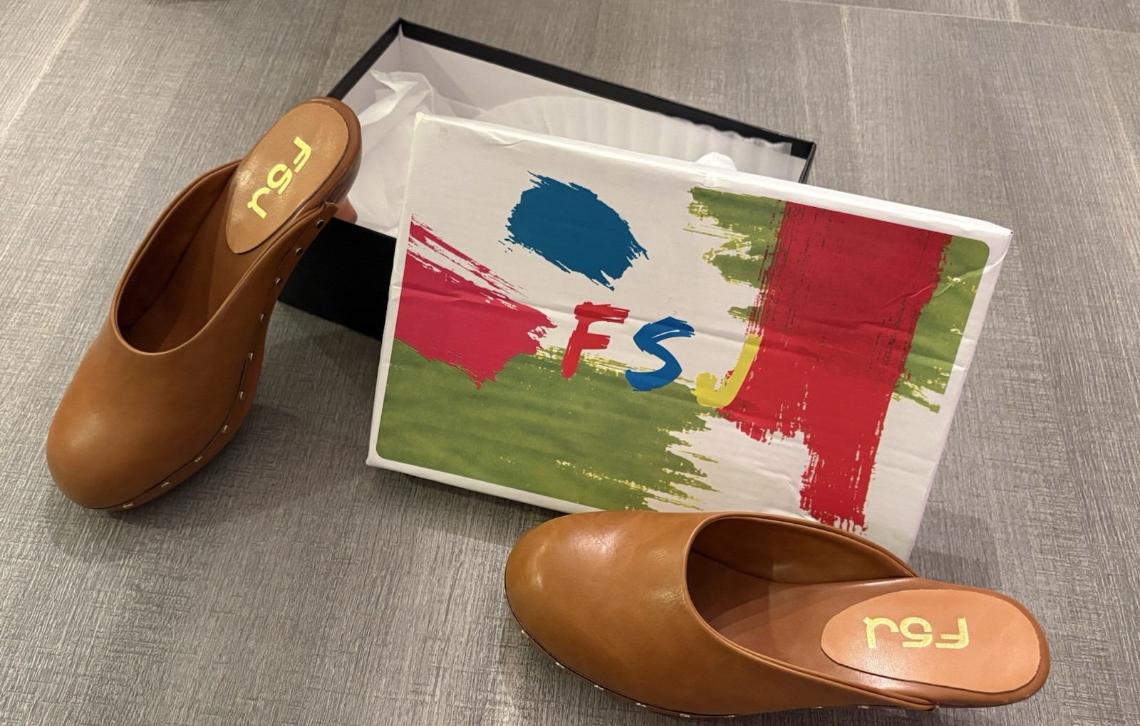 FSJ Women Retro Round Closed Toe Mules Wooden Kitten Heel