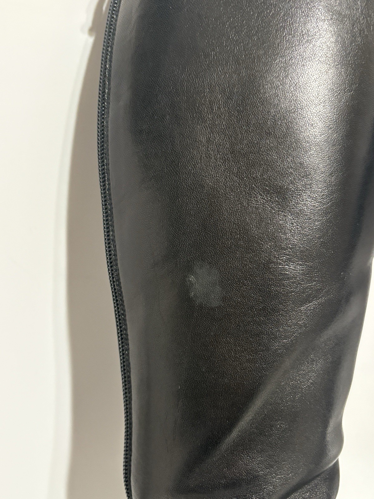Vtg Chanel Black Quilted Leather CC Logo Zipper Pull Boots 36