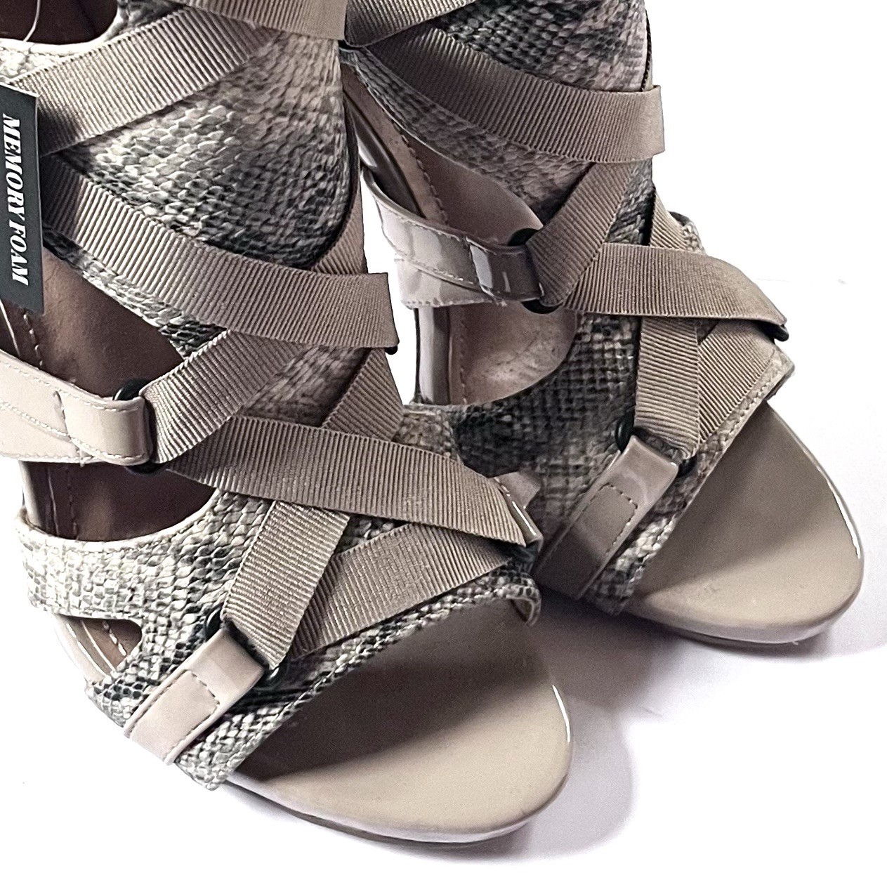 New Fashion Nova Women’s Gladiator 4.25” Stiletto Heels Pumps Snake Print 6.5