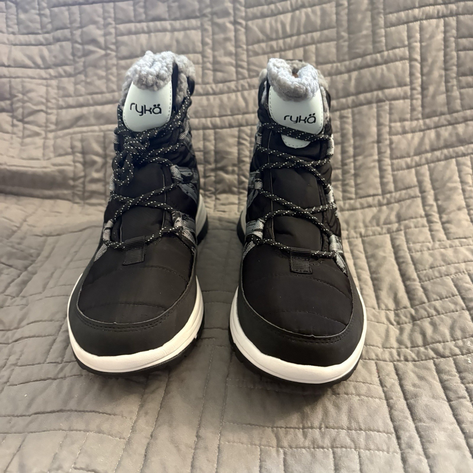 Ryka Water Repellent Warm-Lined Winter Boots Akron Black 8.5 M