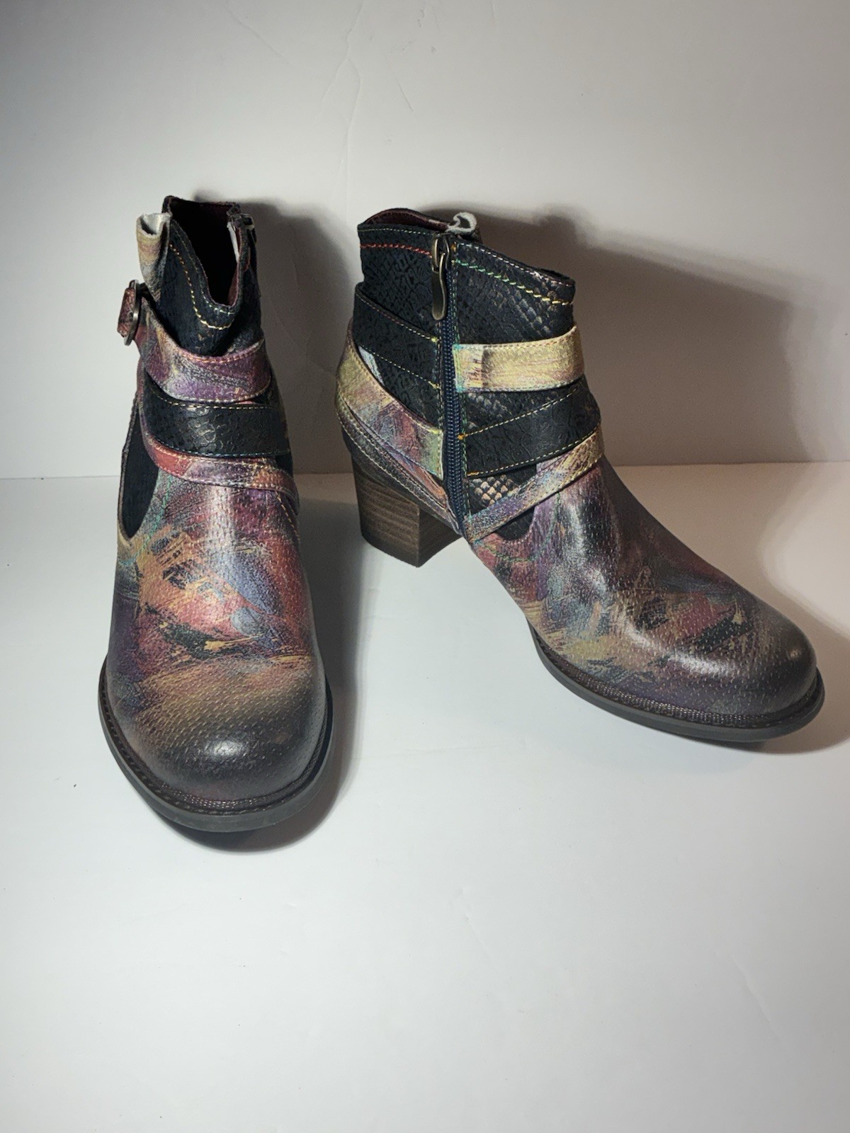 L’Artiste Shazzam Ankle Boots Womens Sz 40 US 9 Multi-Colored Spring Step Zip