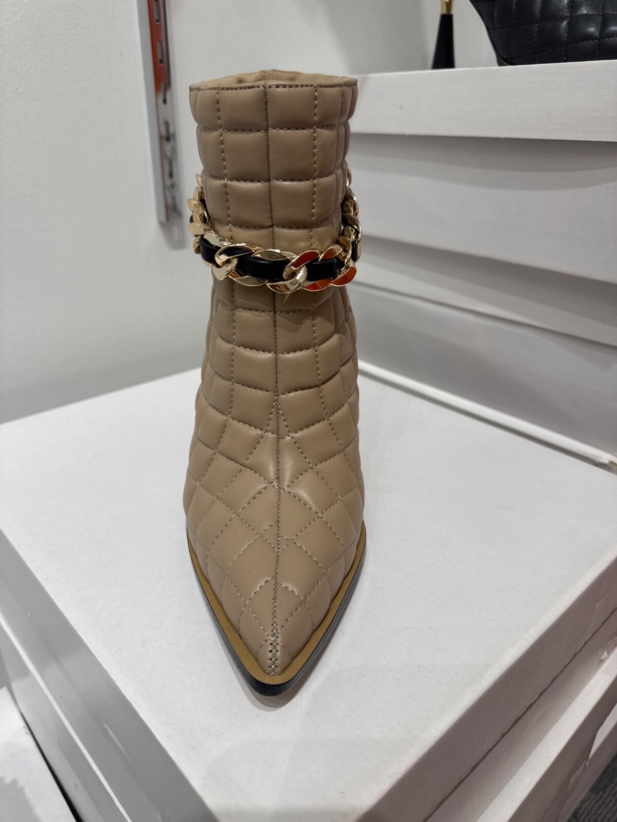 shoes women half boot available in beige and black Size 36,37,38 / 6,7,8