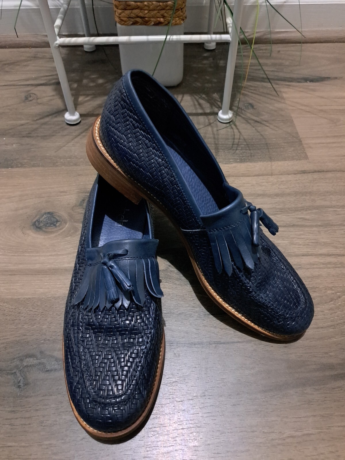 EUC Annabella Femme Leather Blue Tassell Loafers EU 40/US 9-9.5