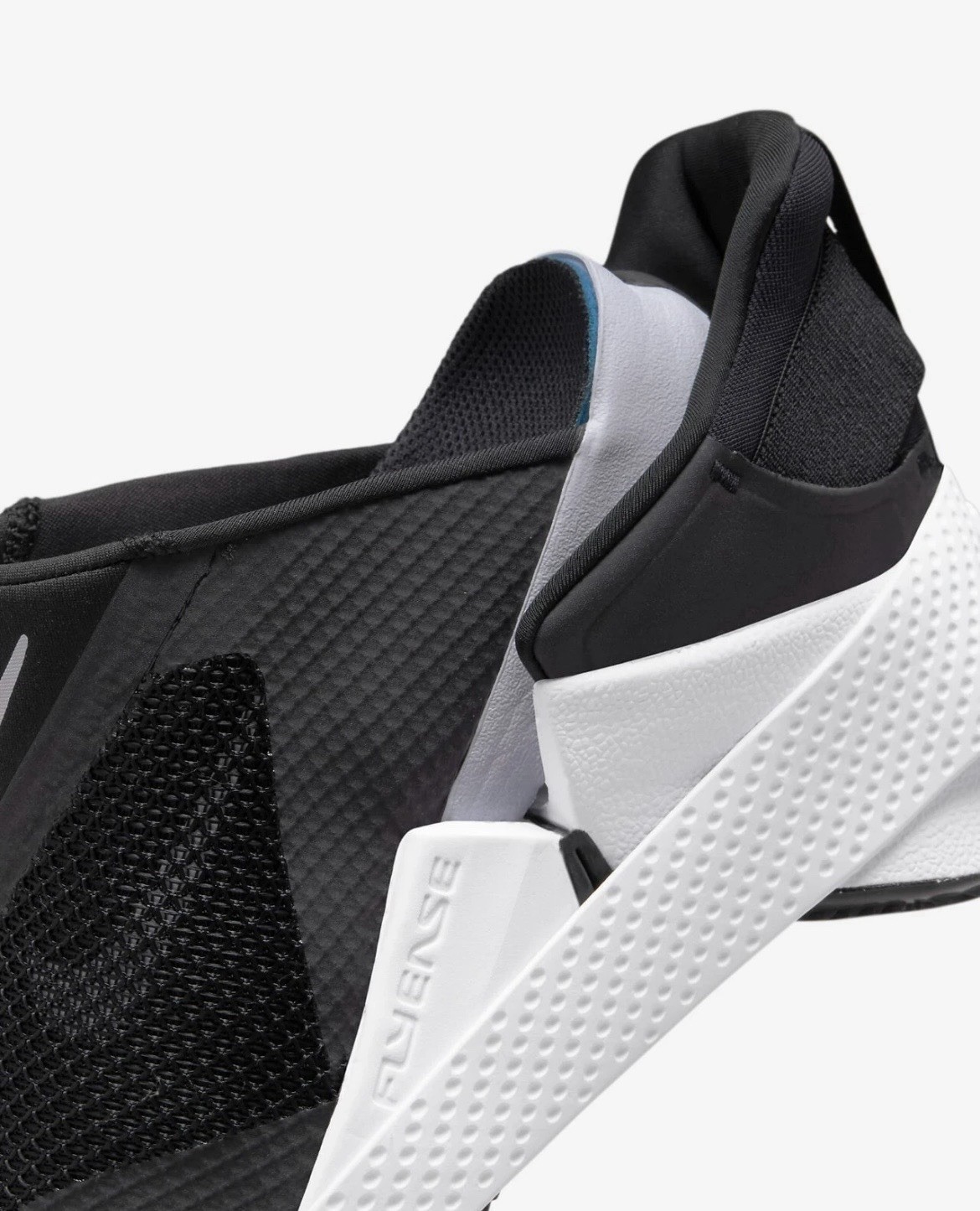 Nike Go Flyease Easy Slip On/Off Shoes Sneakers Black White NEW Womens Size 8.5