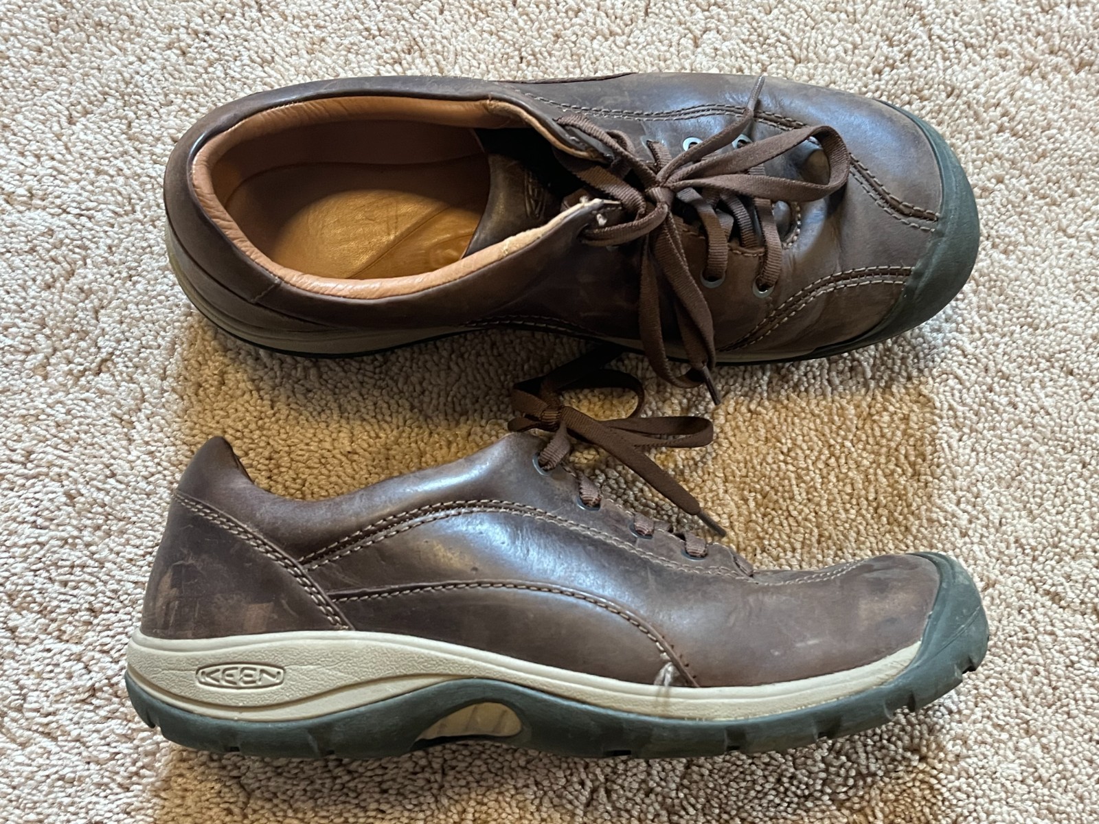 Keen Presidio II Dark Earth EU 40.5 US WOMEN 10 Gently Used