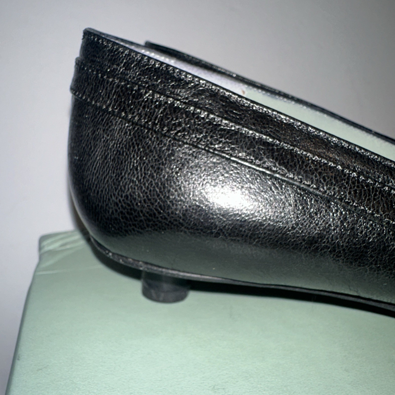Vintage Sigerson Morrison Black leather Flat with small peg heel