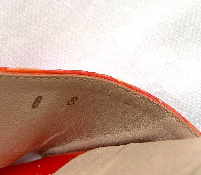 SALVATORE FERRAGAMO Salmon Pink Patent Leather Slides Shoes 8 B Vara Bow Auth