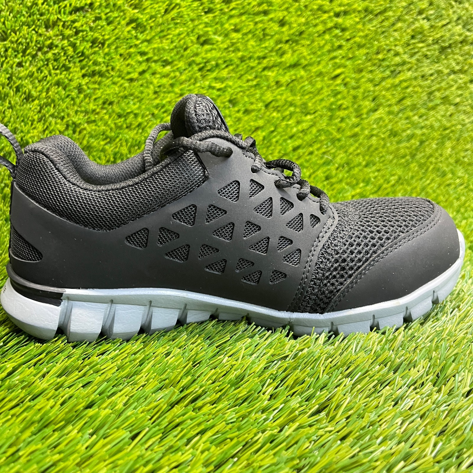 Reebok Sublite Cushion Womens Size 7 Black White Alloy Toe Safety Work Shoes