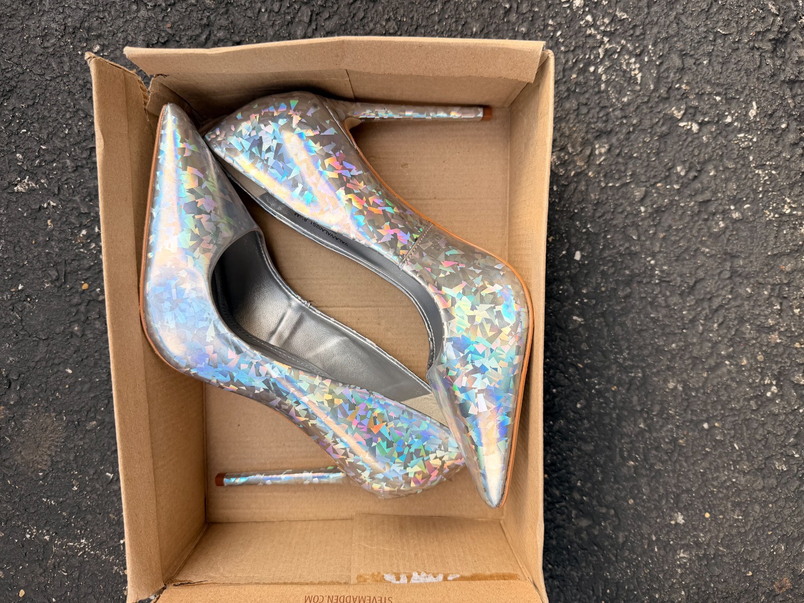 New Steve Madden Sparkly Silver Stiletto Heels Women’s Size 8.5