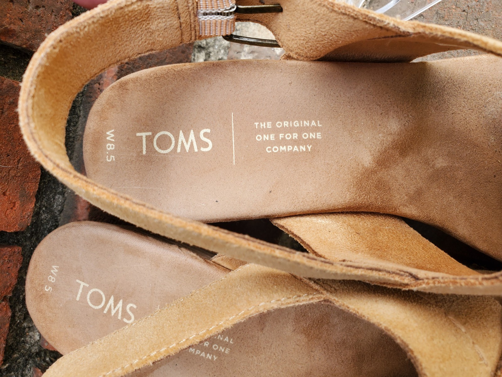 TOMS Ibiza Stiched Suede 3.5″ Heeled Sandal●Camel Colored●Good/Clean Cond●Sz.8.5