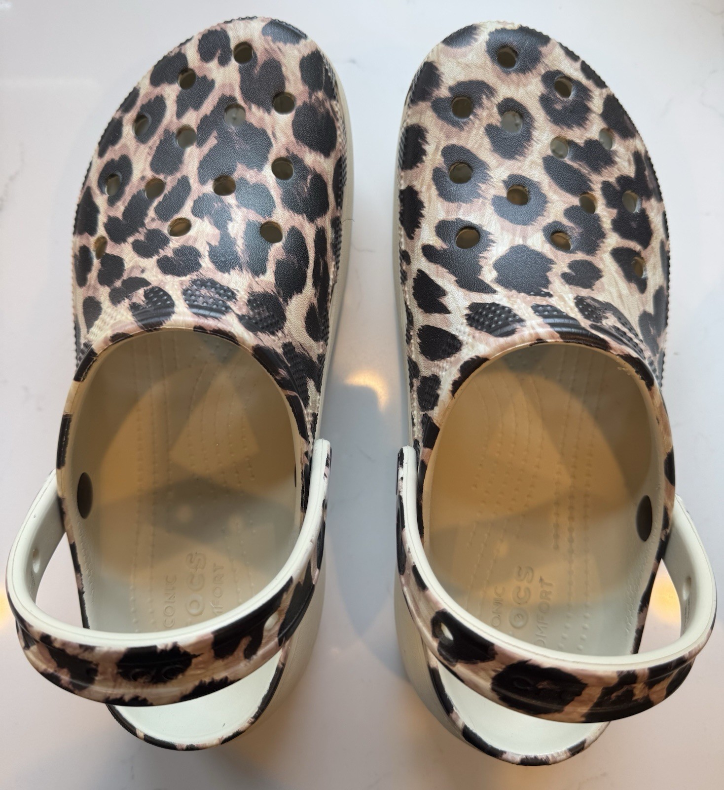 Crocs Stomp Clog Leopard Animal Print Chunky Platform Sole Womens Size 10