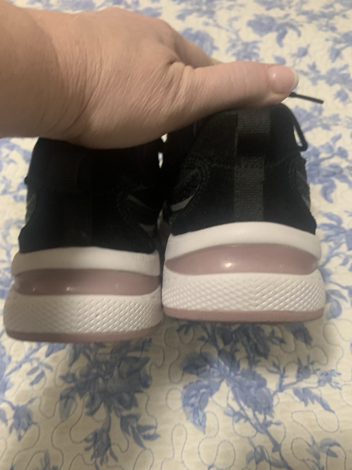 Ryka Belong Women’s Mesh Memory Foam Lace-Up Walking Sneaker Black/White/Pink