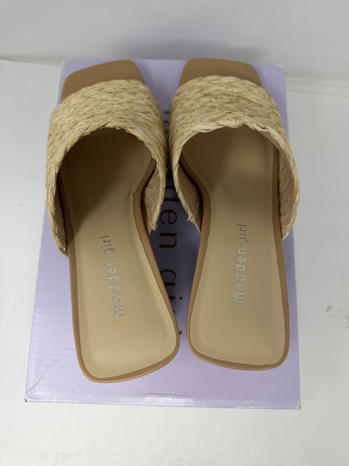 Madden Girl Women’s TAZ | Natural Raffia 2.75” Block Heel Sandal | Size 7.5