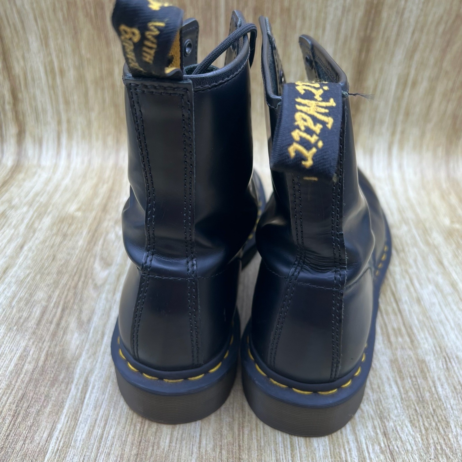 Dr. Martens 1460 Women’s Size 9 Smooth Leather Combat Boots Black 8-Eye Lace Up