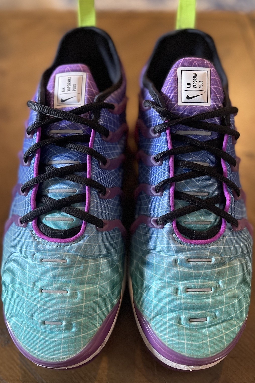 Women’s Size 7.5 – Nike Air VaporMax Plus. Hyper Violet EUC