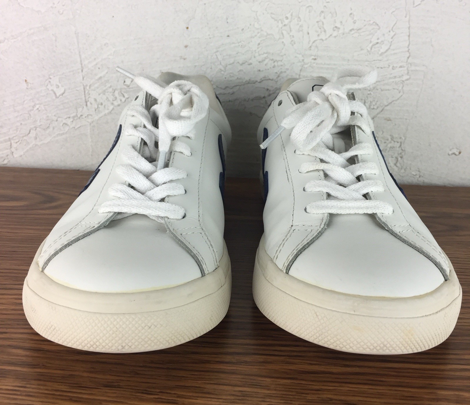 Veja Womens Esplar Leather Sneakers White/Blue US 8.5/ EU 40 Lace -Up Trainers