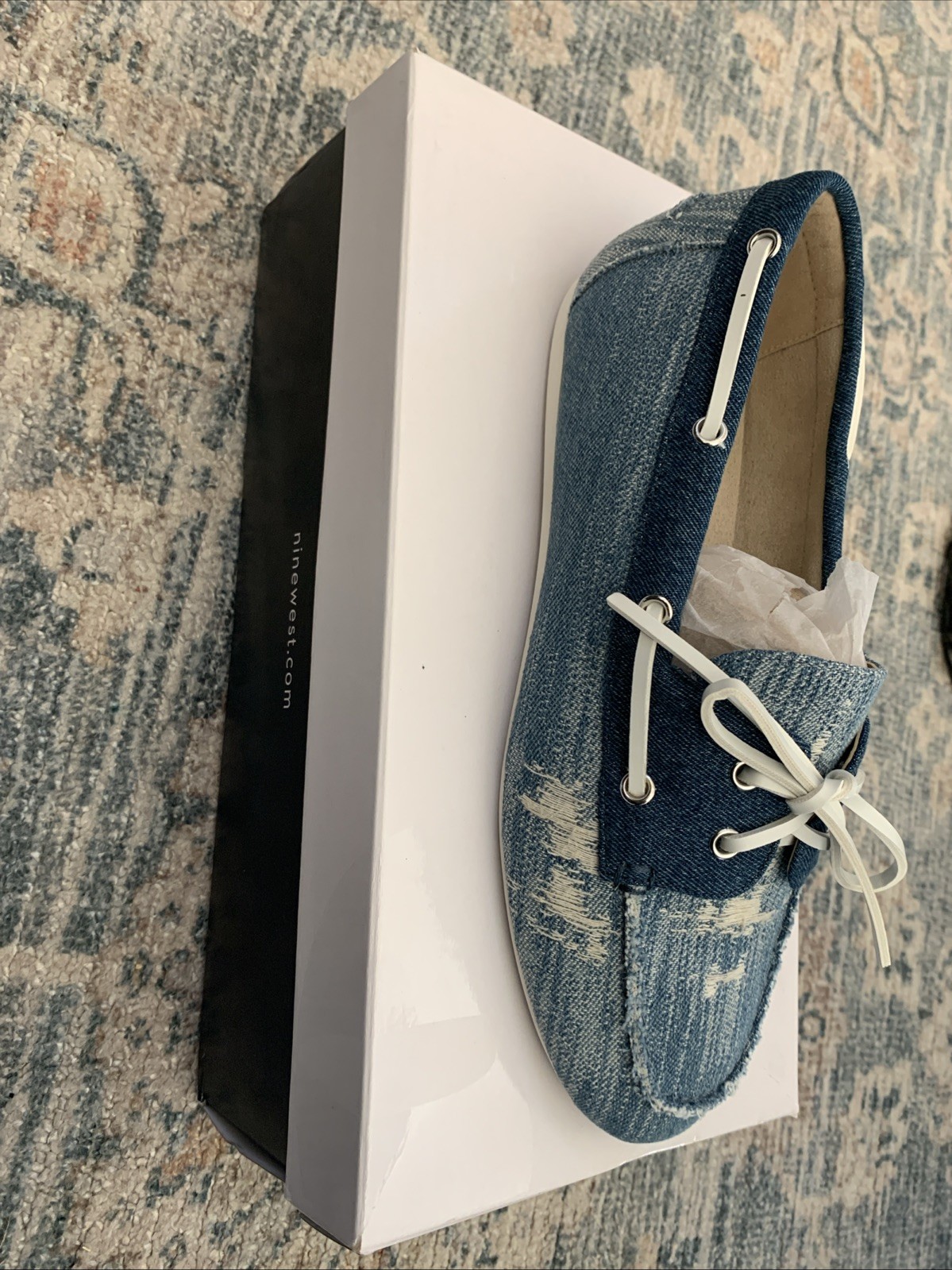Woman’s Flats Nine West Yacht Loafer Medium Blue 420 Size 10 M