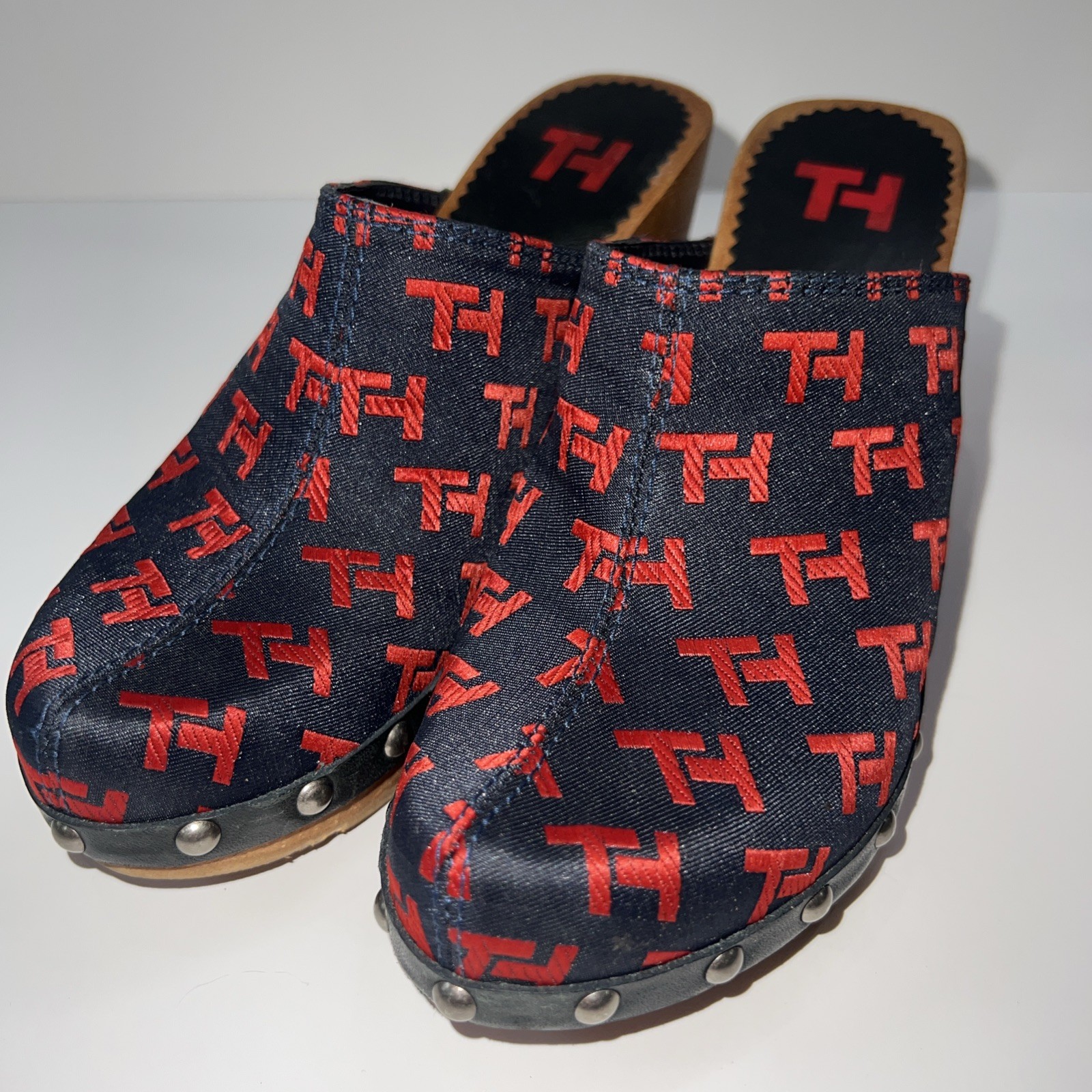 Vintage Tommy Hilfiger TH Monogram Canvas Wood Clog Mules Y2K Womens 5M Brazil