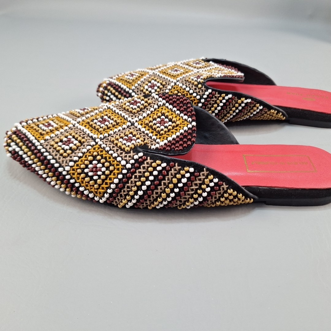 Zarah Juan Mules Slides Flats Shoes Beaded Geometric Philippines Sz 7 Wide 8 Reg