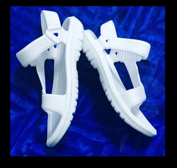 TIME AND TRU womens WATERPROOF Eva sandal SIZE 11 Double Strap Plus Ankle Strap