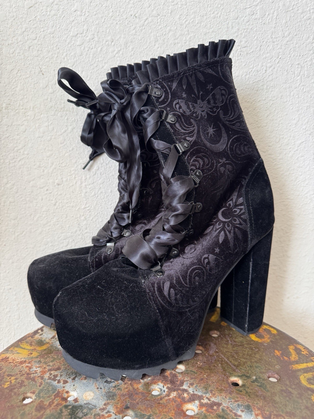Killstar Mormaer Black Chunky Platform Velvet Boots size 11