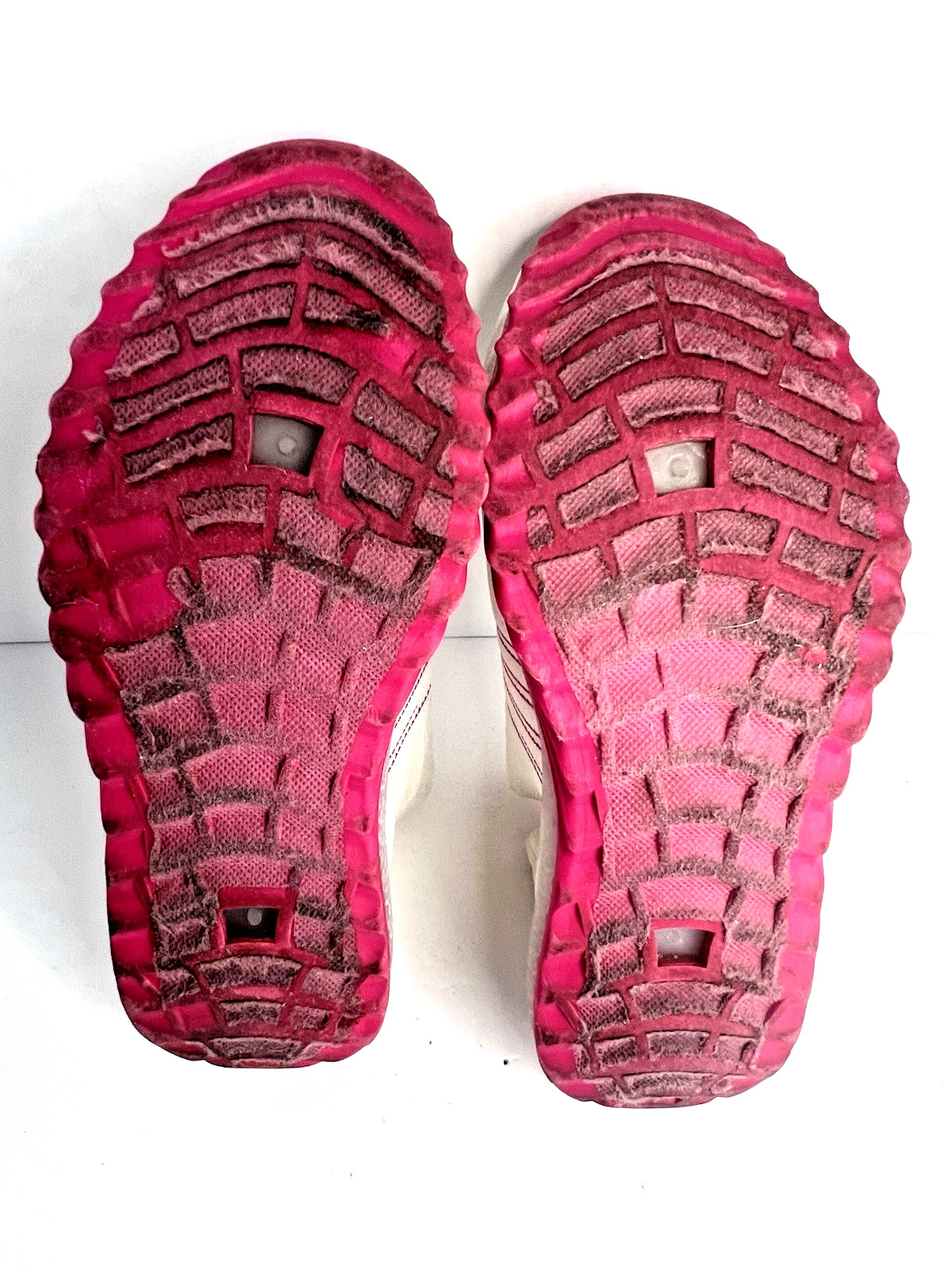 Danskin Positive Sneakers Light Knit Shoes White/Hot Pink Vegan Womens Size 9