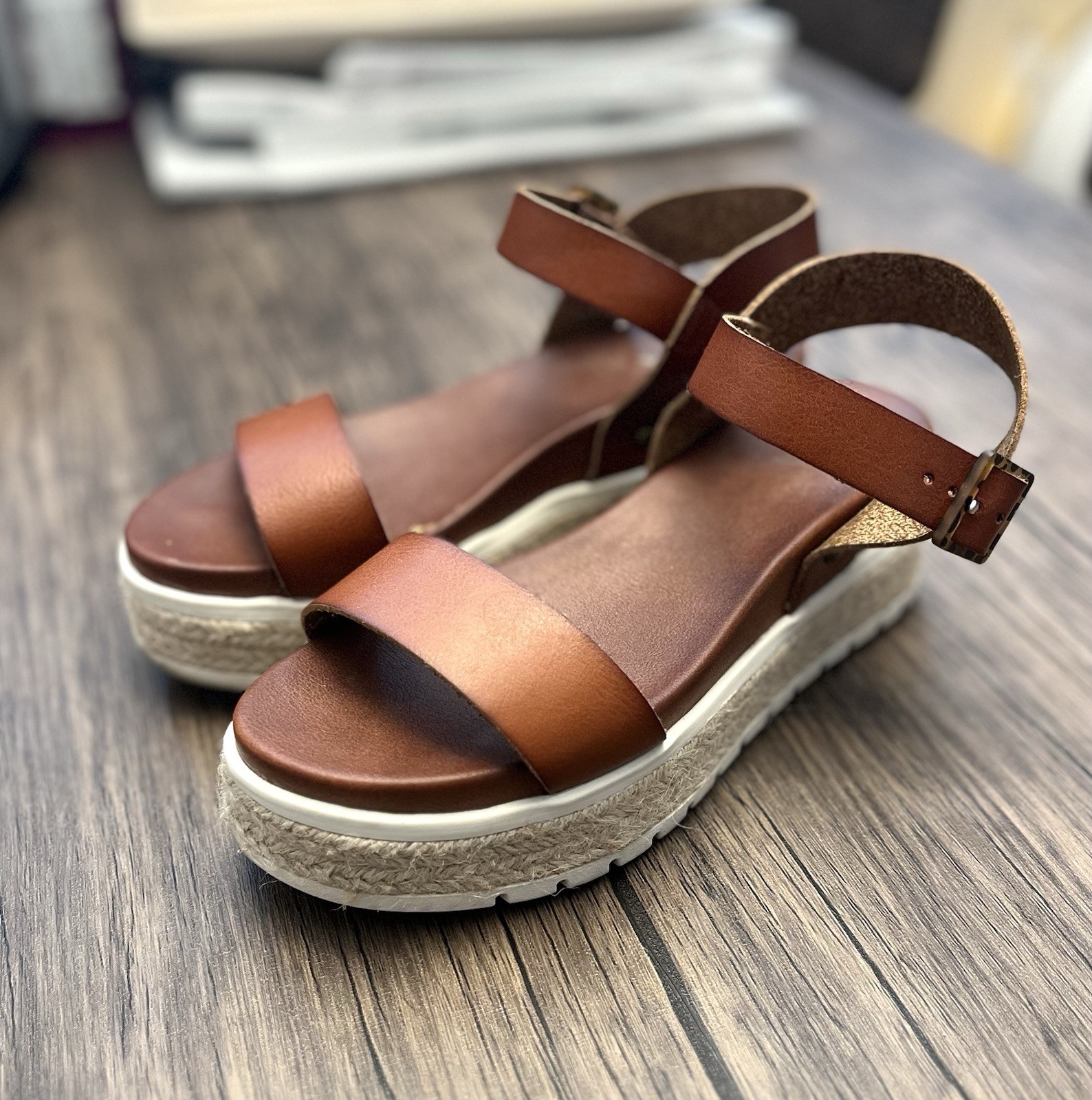 MIA Brown Kiera Platform Ankle Strap Buckle Sandals Synthetic Upper US 6.5